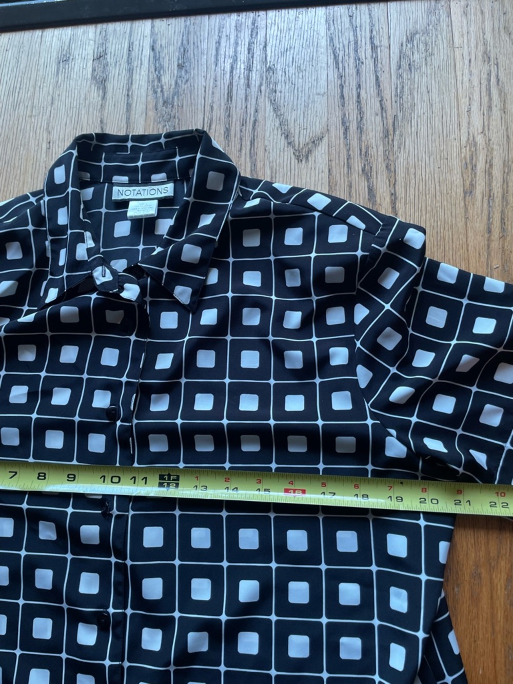 Notations vintage Black & White Geometric Short Sleeve button up Shirt women’s L - Picture 3 of 5